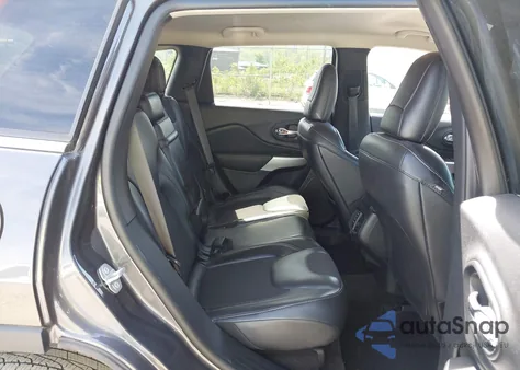 2018 Jeep Cherokee Latitude Plus 4X4 из США, поврежденный, VIN 1C4PJMLX5JD603290